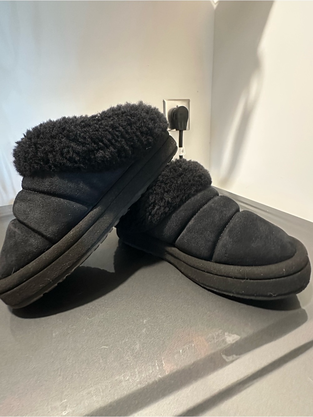 UGG TAZZLITA
PLATFORM SLIPPER 'BLACK